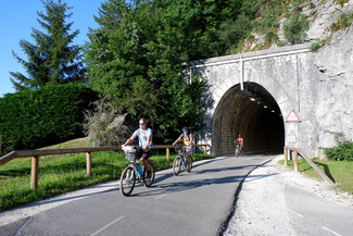 Team-building balade à vélo tour du lac d'Annecy