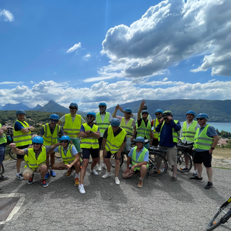 Annecy Location - Groupe de Teambuilding vélo électrique