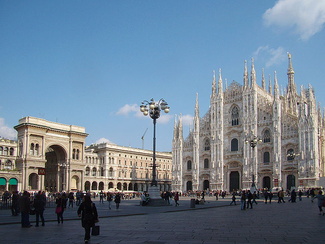 Milano piazza Duomo