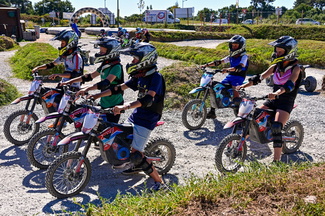 Groupe de moto