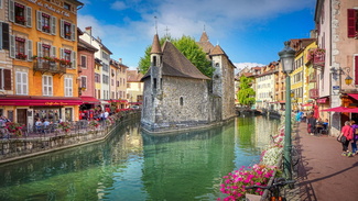 Palais de l'Ile vieille ville - Mobilboard Annecy
