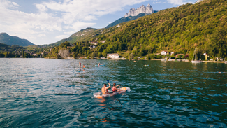 Kayak transparent sur le lac d'Annecy - Mobilboard Annecy