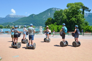 Groupe segways Ile aux Cygnes - Mobilboard Annecy