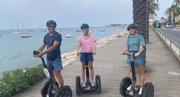groupe segway devant la plage 